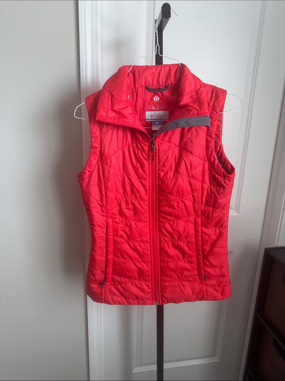 Columbia Red Quilted Insulated Vest